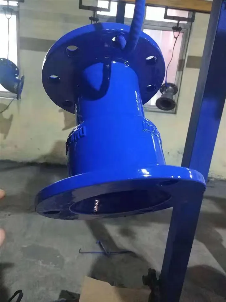 Gniazdo kołnierzowe typu K-