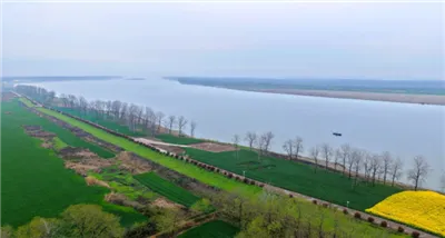 Mocny początek piętnastego-planu pięcioletniego|Zaopatrzenie w wodę już w pełni działa na potrzeb...